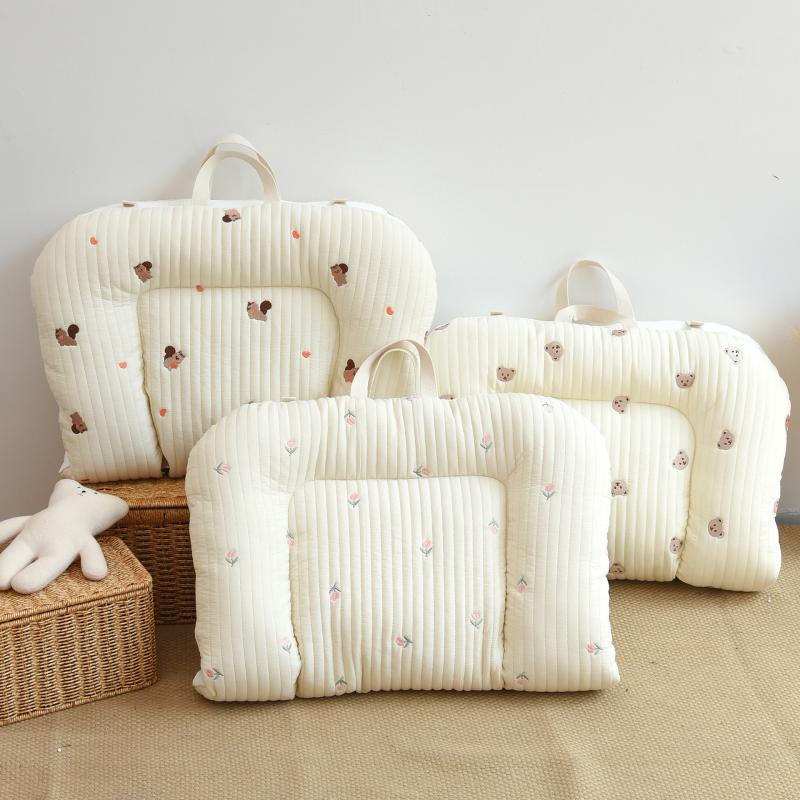 CozyFold – Faltbare Babymatratze, Wickelunterlage, Spielmatte - calme