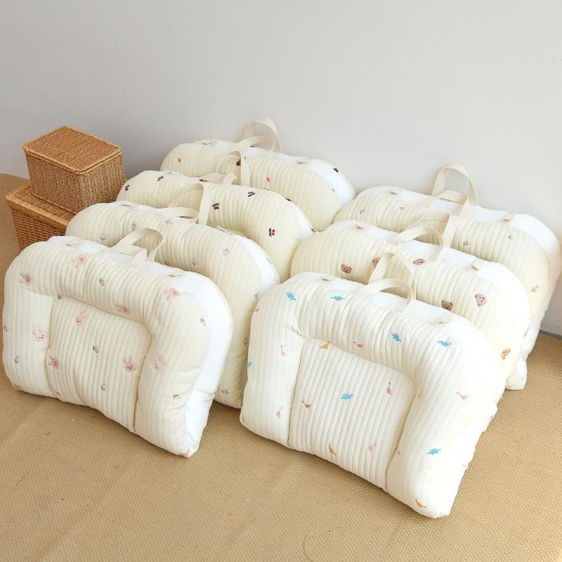 CozyFold – Faltbare Babymatratze, Wickelunterlage, Spielmatte - calme
