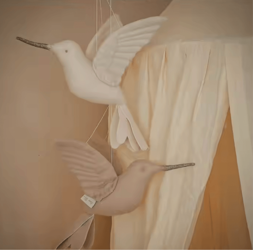 Love Birdie - Kinderzimmer Dekoration - Kolibri Mobile - calme