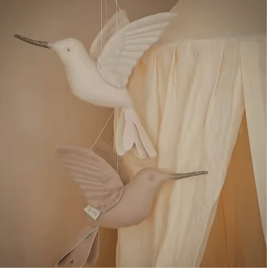 Love Birdie - Kinderzimmer Dekoration - Kolibri Mobile - calme
