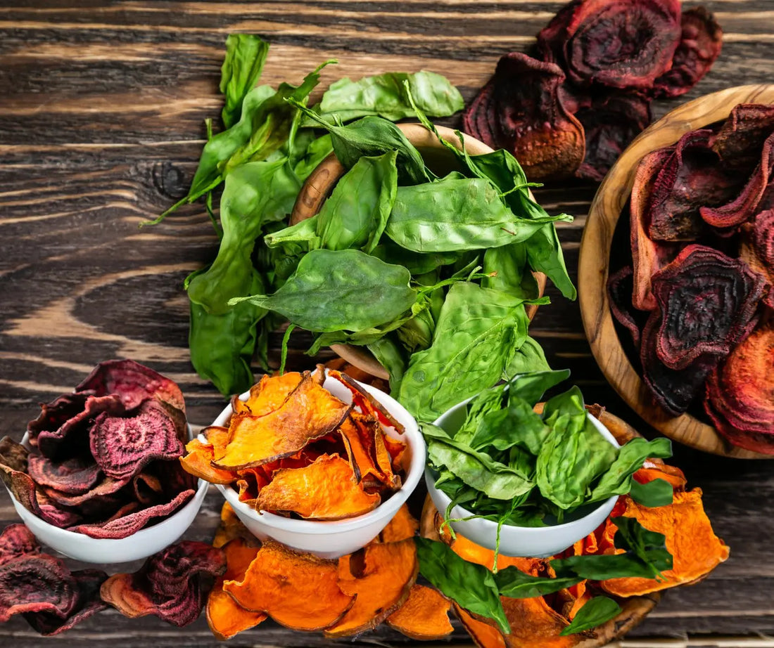 Selbstgemachte Gemüse-Chips: Knuspriger und gesunder Snack für unterwegs - calme